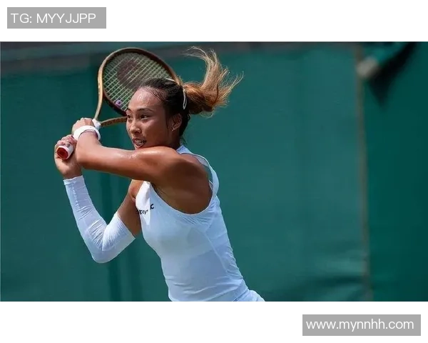 前网球世界第一晒全家福,娇妻貌美俩女儿心爱,17年狂赚三亿奖金