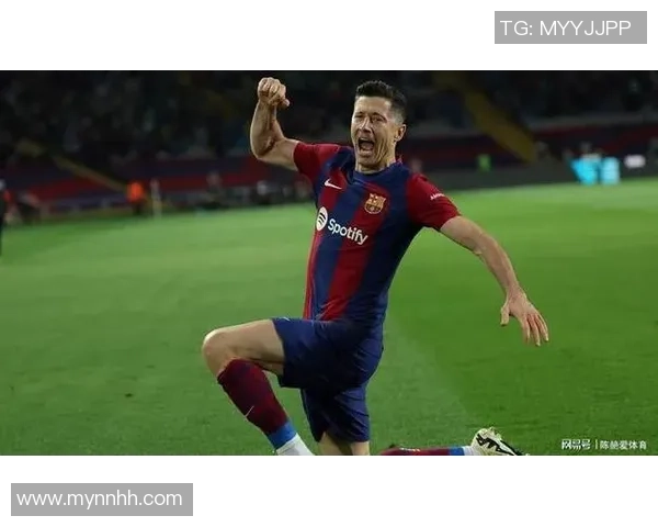 弗里克：赢下竞赛很高兴，莱万展示出了彻底不一样的状况